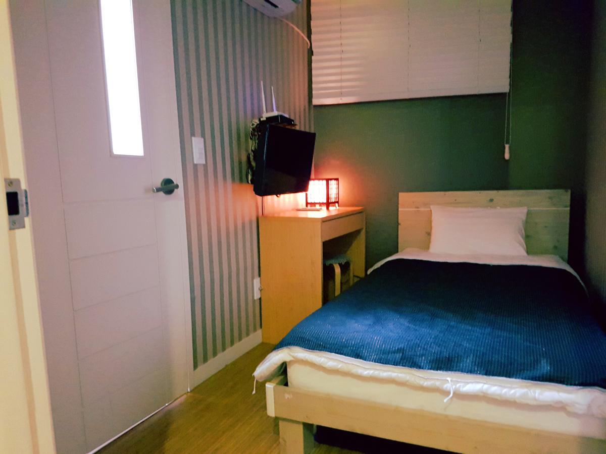 Mama Guesthouse Myeongdong Szöul Kültér fotó