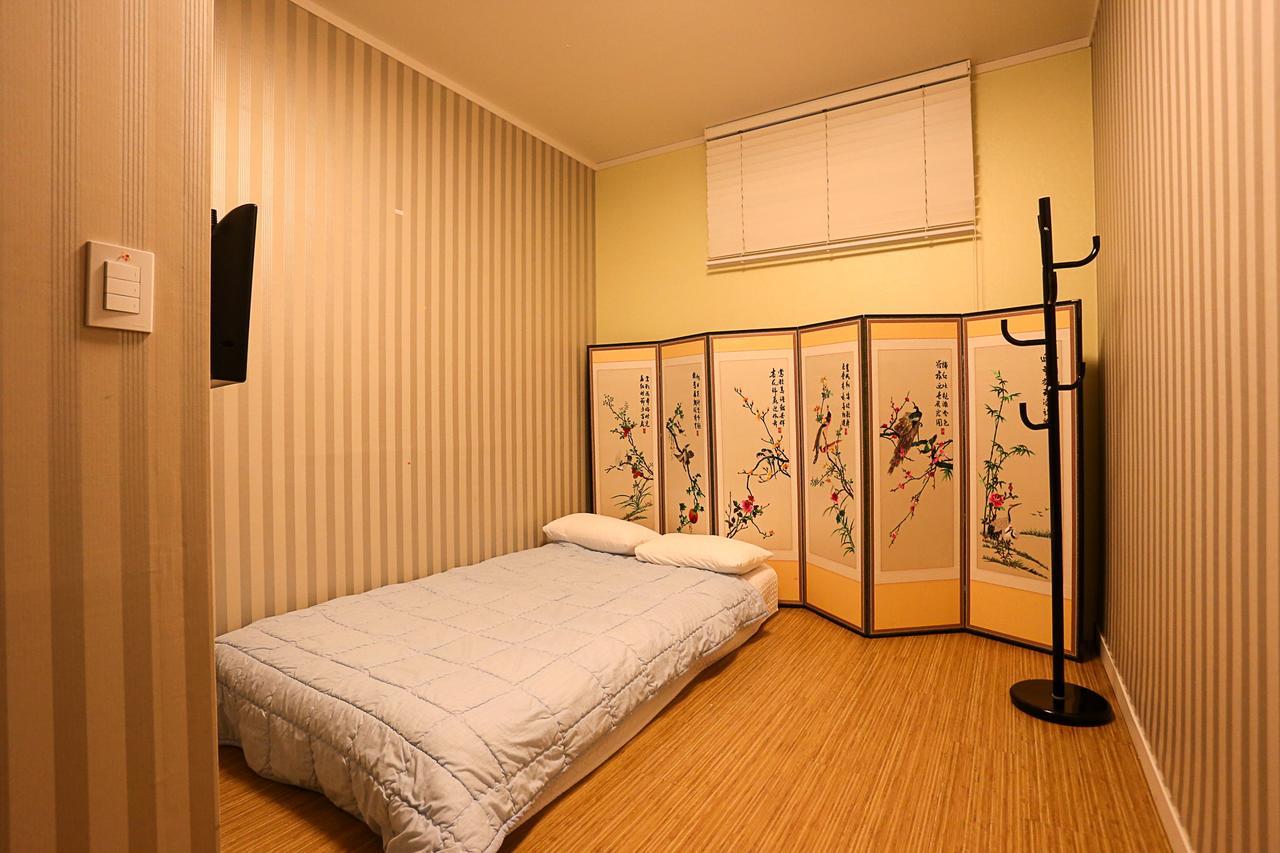Mama Guesthouse Myeongdong Szöul Kültér fotó